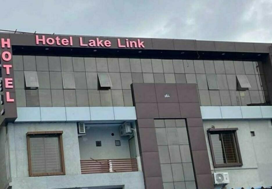 Hotel O Lake Link Bhopal Esterno foto